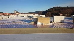 Hydroizolace a tepelná izolace plochá střechy haly Huhtamaki