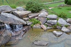 izolace a hydroizolace zahradních jezírek, okrasných vodních nádrží a menších rybníčků