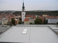Oprava střechy budovy divadla Třebíč